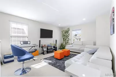 718 Savannah Crossing Way, Chesterfield, MO 63017 - Photo 24