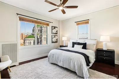 4440 Lindell Boulevard #801, Saint Louis, MO 63108 - Photo 4