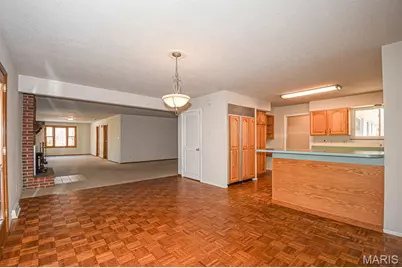 925 Moreland Avenue, Saint Louis, MO 63122 - Photo 8