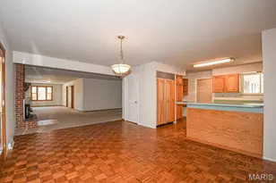 925 Moreland Ave, Saint Louis, MO 63122 - Photo 8