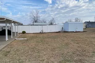 1021 Grand Ave, Perryville, MO 63775 - Photo 2