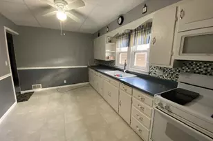 1021 Grand Ave, Perryville, MO 63775 - Photo 14