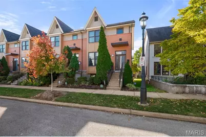 4208 Olive Street #4208, Saint Louis, MO 63108 - Photo 2