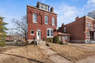 915 Bates St, Saint Louis, MO 63111 - Photo 2