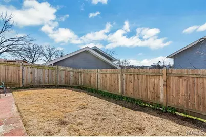 11276 Pineside Drive, Saint Louis, MO 63146 - Photo 28