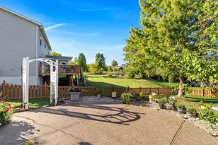 1221 Newport Landing Dr, Fenton, MO 63026 - Photo 18