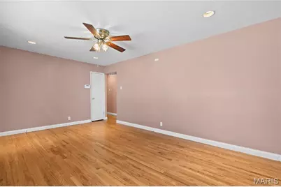 3588 Eileen Ann Drive, Saint Louis, MO 63129 - Photo 8