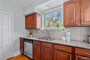 7055 Dartmouth Ave, University City, MO 63130 - Photo 14