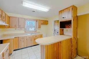 274 Starhawk St, Bourbon, MO 65441 - Photo 14