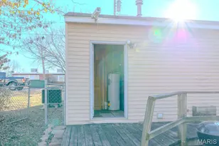 274 Starhawk St, Bourbon, MO 65441 - Photo 18