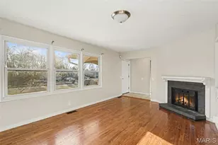 3115 Wellington Dr, Florissant, MO 63033 - Photo 4