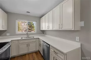 961 Briarwood Ln, University City, MO 63130 - Photo 16