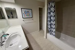 2244 Canyonlands Dr, Maryland Heights, MO 63043 - Photo 18