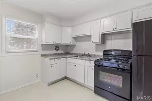 55 La Venta Dr, Florissant, MO 63031 - Photo 6