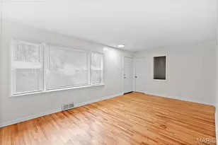 55 La Venta Dr, Florissant, MO 63031 - Photo 4