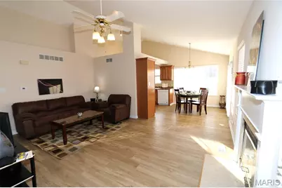 853 Du Pre Court, Saint Peters, MO 63376 - Photo 6