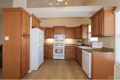 853 Du Pre Court, Saint Peters, MO 63376 - Photo 12