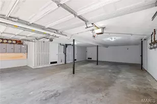 621 Highland Park Dr, Chesterfield, MO 63017 - Photo 20