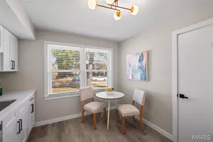 621 Highland Park Dr, Chesterfield, MO 63017 - Photo 12