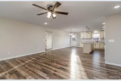 331 S Sloan Street, Lebanon, MO 65536 - Photo 8