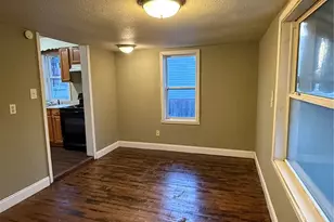 285 E Oak St, Saint Clair, MO 63077 - Photo 6