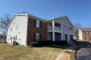 19 Berview Cir, Saint Louis, MO 63129 - Photo 2