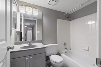 19 Berview Circle #B, Saint Louis, MO 63129 - Photo 14