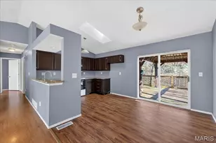 1526 Athens Dr, Saint Peters, MO 63376 - Photo 6