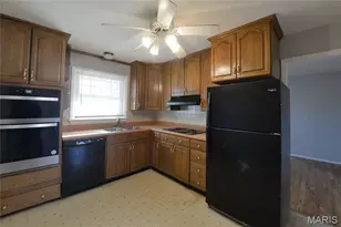 1835 Ardmore Dr, Florissant, MO 63033 - Photo 14