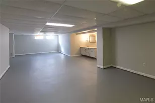 1835 Ardmore Dr, Florissant, MO 63033 - Photo 32