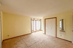 566 Country Ln, Sullivan, MO 63080 - Photo 14