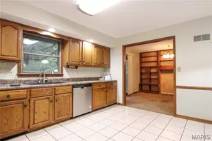 566 Country Ln, Sullivan, MO 63080 - Photo 8