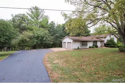 566 Country Lane, Sullivan, MO 63080 - Photo 4