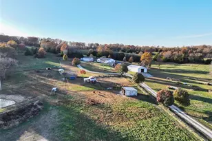 28345 Sapphire Dr, Richland, MO 65556 - Photo 2