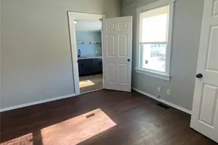 8539 Robin Ave, Saint Louis, MO 63147 - Photo 6