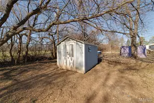 10541 Castle Dr, Saint Louis, MO 63136 - Photo 24