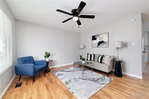 10430 Castle Dr, Saint Louis, MO 63136 - Photo 2