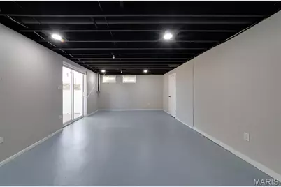 10430 Castle Drive, Saint Louis, MO 63136 - Photo 18