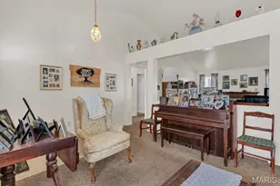 16328 Hampden Pl, Florissant, MO 63034 - Photo 6