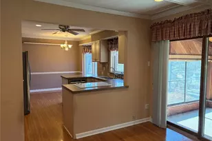 7654 Paragon Cir, Grantwood Village, MO 63123 - Photo 10