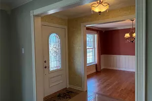 7654 Paragon Cir, Grantwood Village, MO 63123 - Photo 6