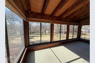 7654 Paragon Circle, Grantwood Village, MO 63123 - Photo 32