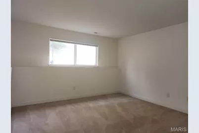 3642 Candlewyck Green Court, Florissant, MO 63034 - Photo 28