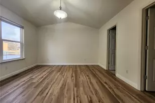 3642 Candlewyck Green Ct, Florissant, MO 63034 - Photo 10