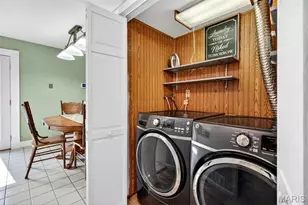 4262 Eiffel Dr, St George, MO 63125 - Photo 10