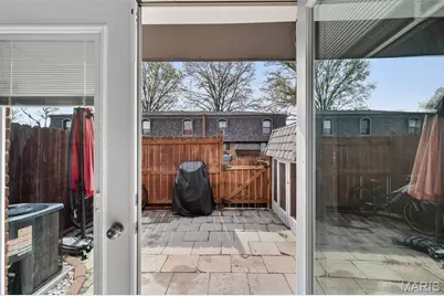 4262 Eiffel Drive, St George, MO 63125 - Photo 18