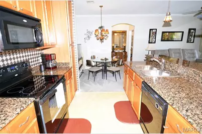 39 Kassebaum Lane #101, Mehlville, MO 63129 - Photo 6