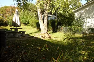 2800 Mayer Dr, Saint Charles, MO 63301 - Photo 4