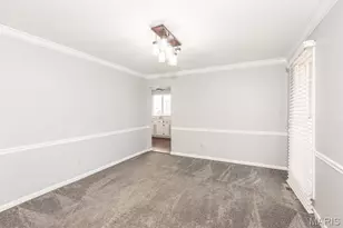 13023 Walnutway Manor, Saint Louis, MO 63146 - Photo 2