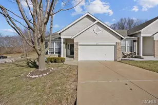 5014 Nicholas Ridge Dr, Saint Louis, MO 63129 - Photo 1